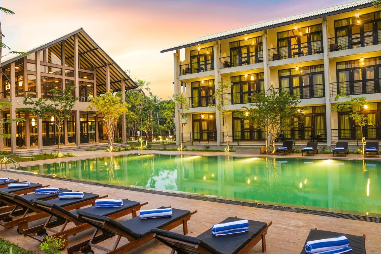 Oak Ray Wild Yala Hotel Tissamaharama Exterior photo
